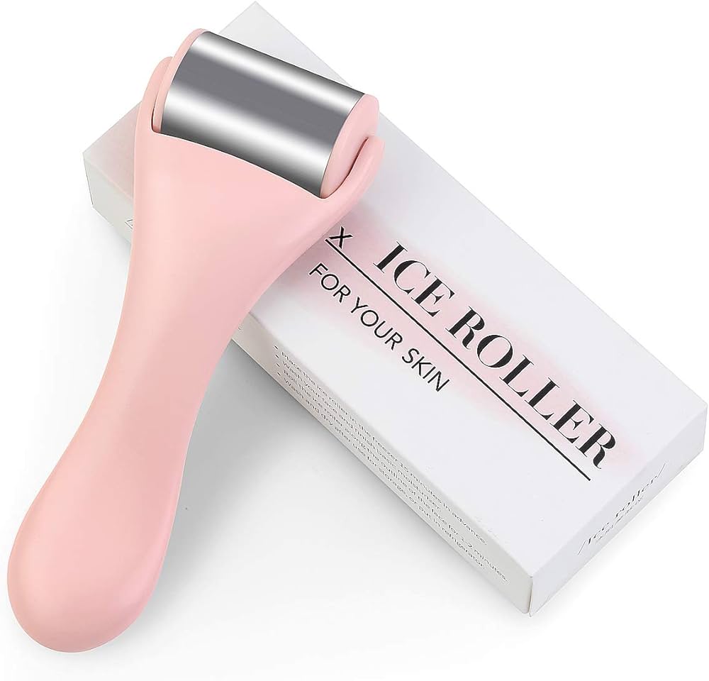 Roulette de Glace : soulagement instantané et rafraîchissement intense. Idéale pour apaiser douleurs musculaires, réduire gonflements et revitaliser la peau. Matériau durable conservant le froid, compact et portable pour une utilisation partout. Parfait pour la récupération sportive et les soins du visage. Découvrez la fraîcheur à portée de main chez Beautytechglobal.net.