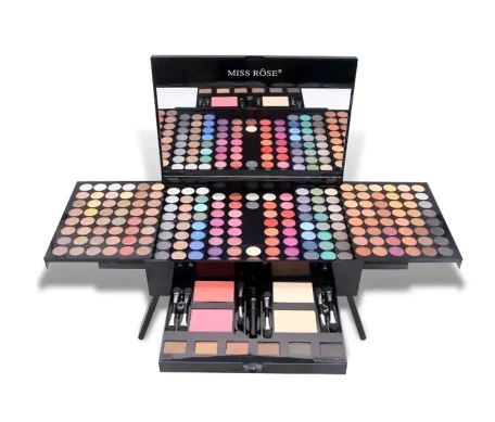 Coffret de Maquillage Ultime : collection complète de produits de beauté de haute qualité. Palette variée pour créer des looks époustouflants, adaptée aux débutants et experts. Compact et élégant, idéal pour le rangement et les déplacements. Explorez votre créativité avec ce coffret incontournable de Beautytechglobal.net.